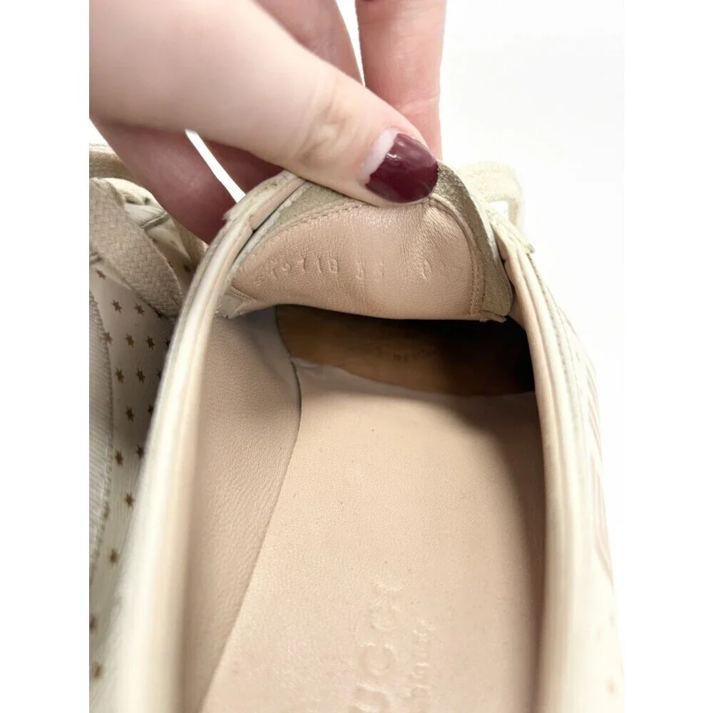 Gucci Cream and Red Sneakers - Picture 11 of 12